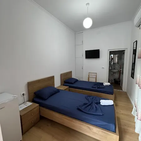 بيت ضيافة Central Rooms Permet *